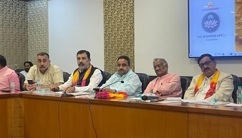 प्रधानमंत्री मोदी की स्वदेशी अपील का देश भर के व्यापारियों द्वारा जबरदस्त समर्थन 3 1000282986